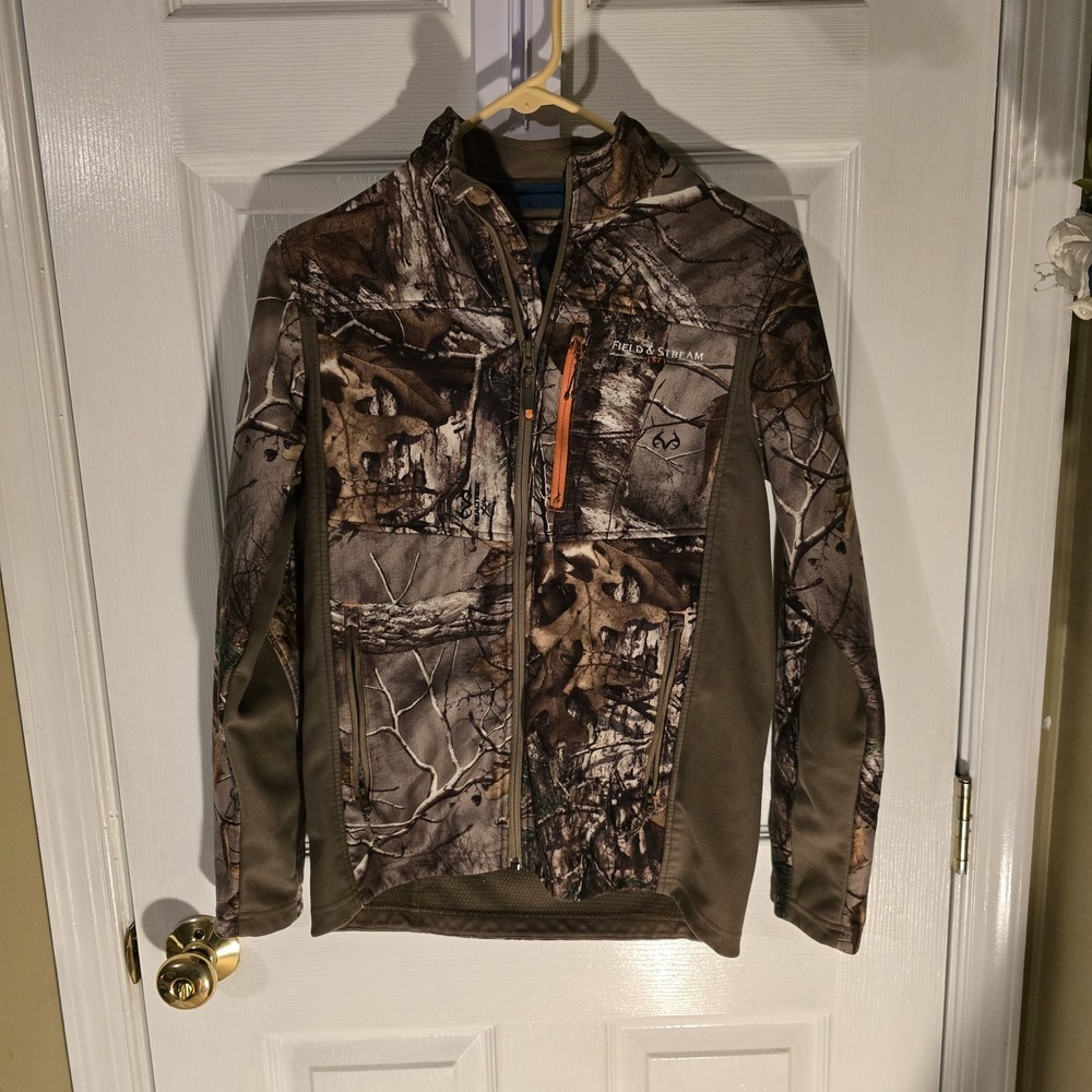 Field & Stream Youth Size Large Soft Shell Camouflage Jacket Zip Pockets EUC